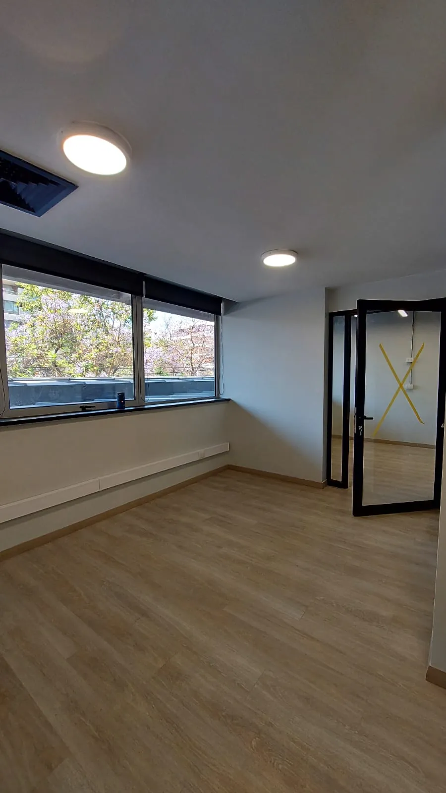 Habilitación y remodelación de oficina ejecutada por Depton Arquitectura