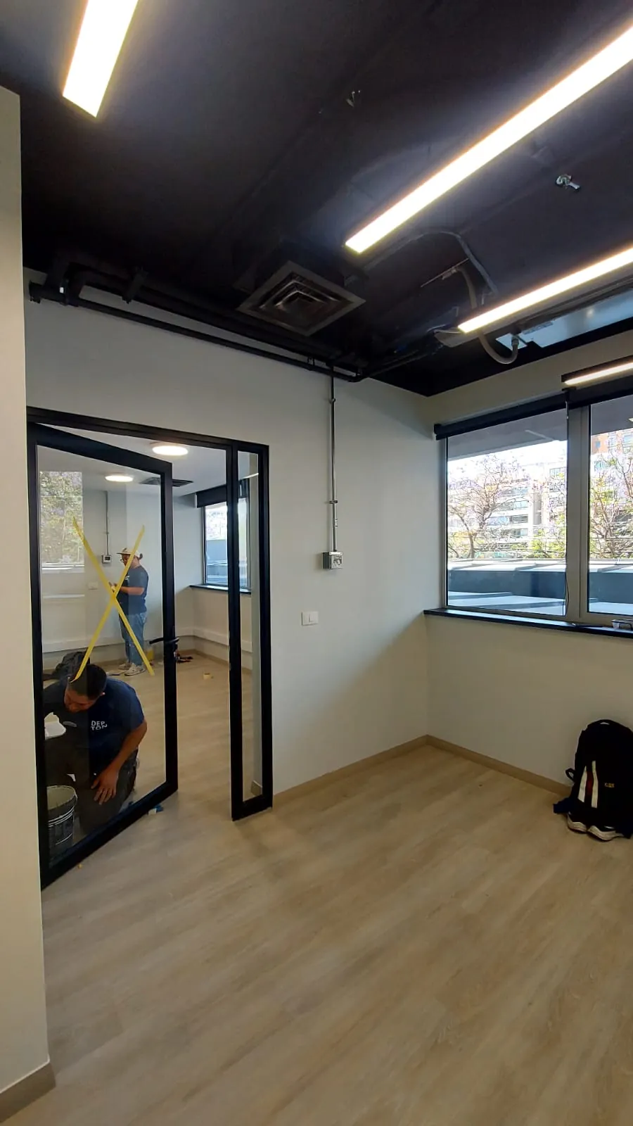 Habilitación y remodelación de oficina ejecutada por Depton Arquitectura